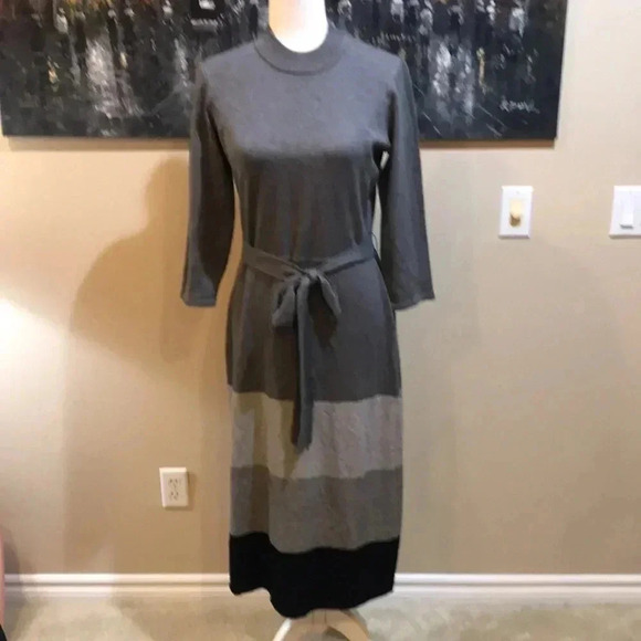Studio One Gray and Black Color Block Midi Sweater Dress 3/4 Sleeves -Size M - Picture 1 of 13